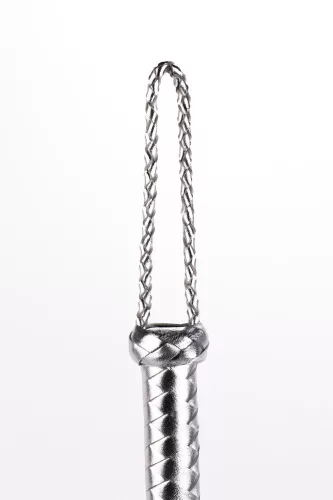 Flogger con manico in pelle metallica e code in pelle in suede nere 18"