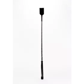   Stick in pelle con striscia al neon e top bianco in pelle nubuck