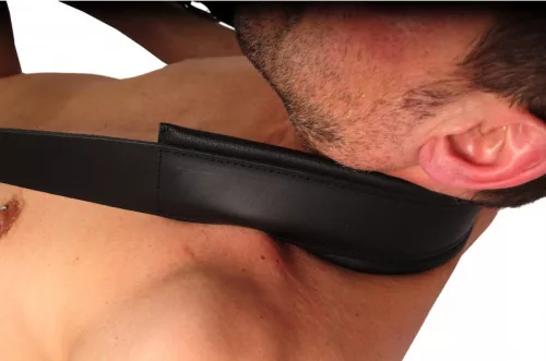 Prémium bőr utazó hám – stílus és kényelem egy csomagban