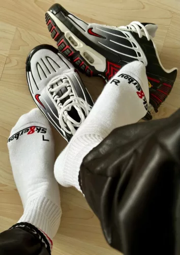 MLC Munich 1974 – stílusos fehér zoknik